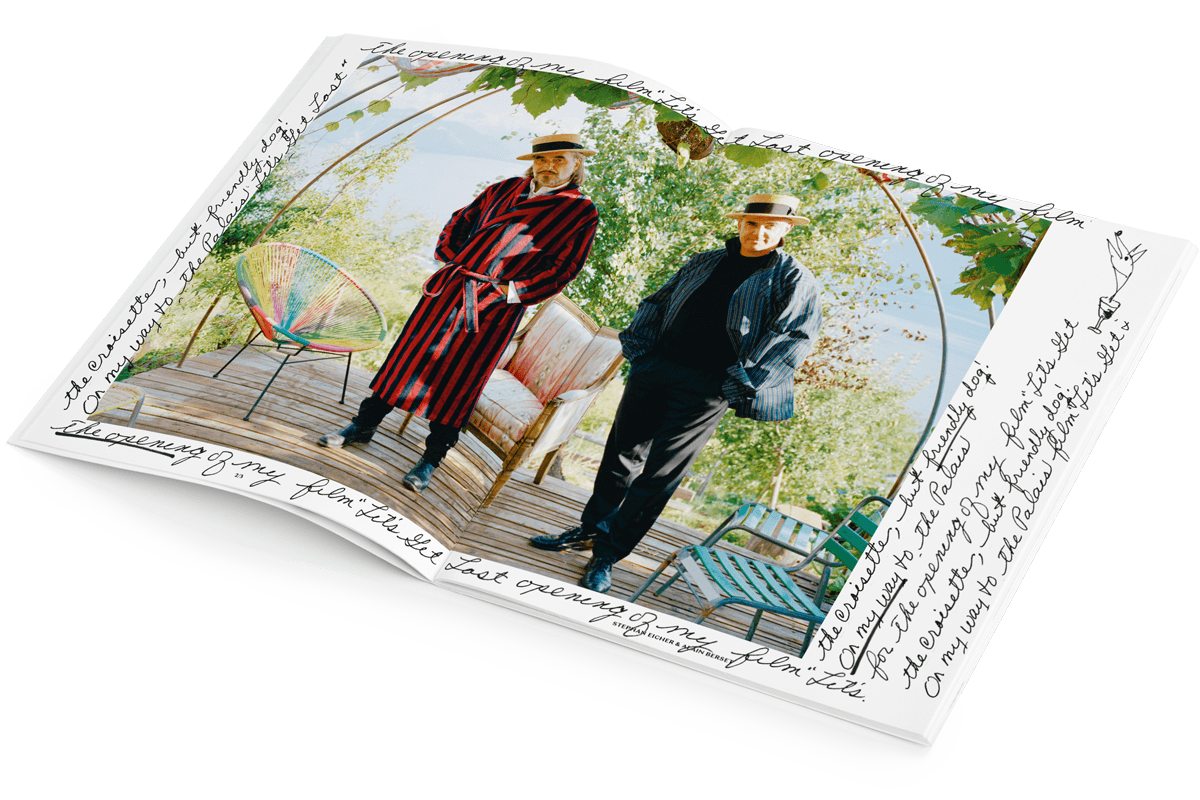 Magazin | Interview by Ringier | Inhalt <h3>Grosse Formate und moderne Inszenierungen</h3>
<p><span class="color_15">Faszinierende Fotostrecken von international bekannten sowie </span><span class="color_15">jungen, innovativen Fotografinnen </span><span class="color_15">und Fotografen inszenieren die Charaktere auf neue, moderne und </span><span class="color_15">frische Art und Weise.</span></p>